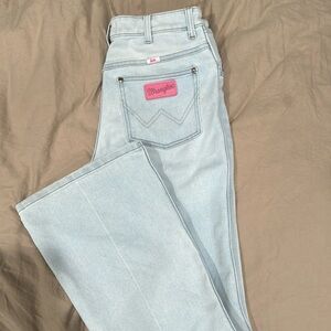 Wrangler Barbie Jeans - Light Wash